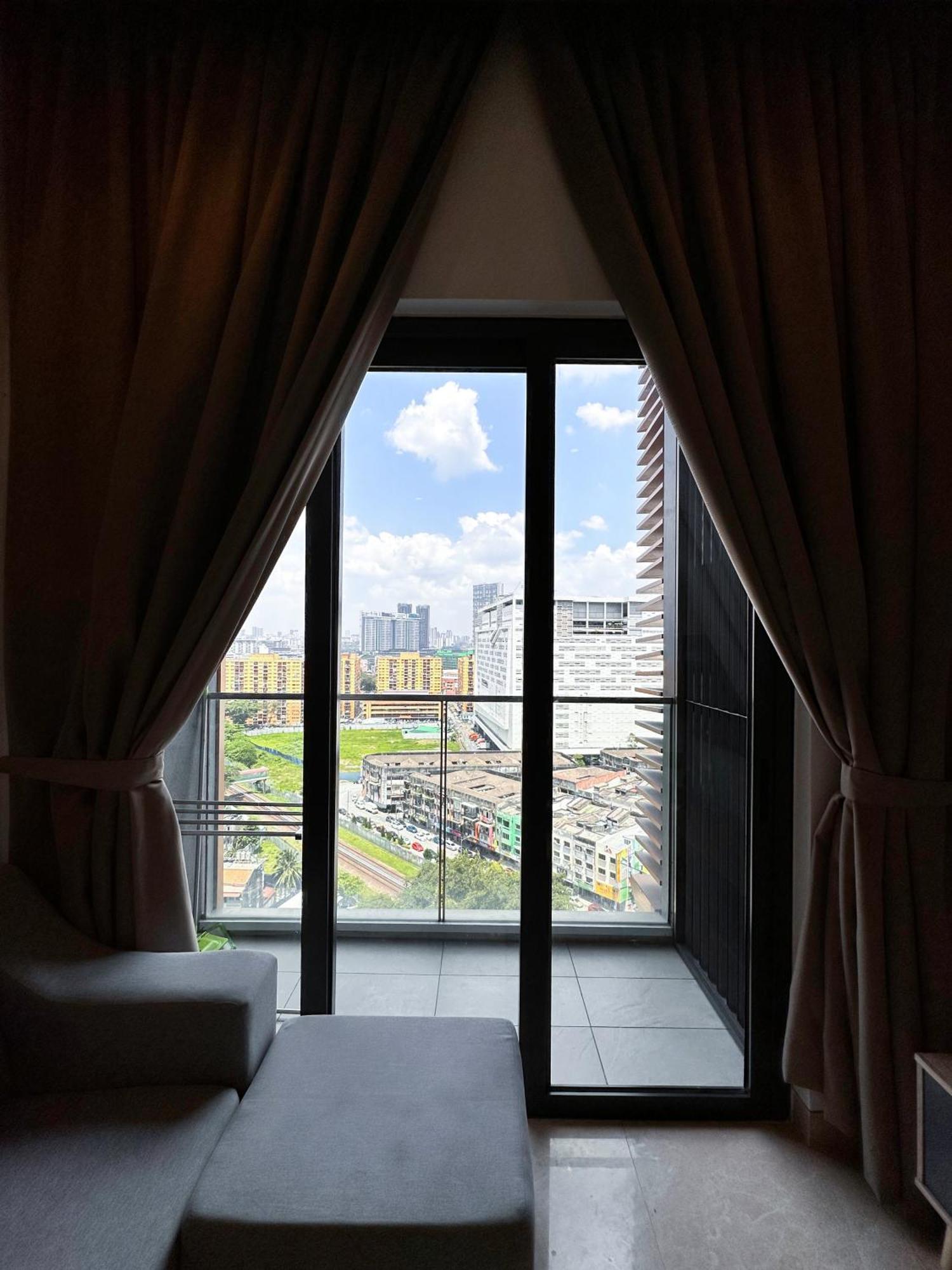 Lucentia Residences By Moonlight Home Stay! 吉隆坡 外观 照片